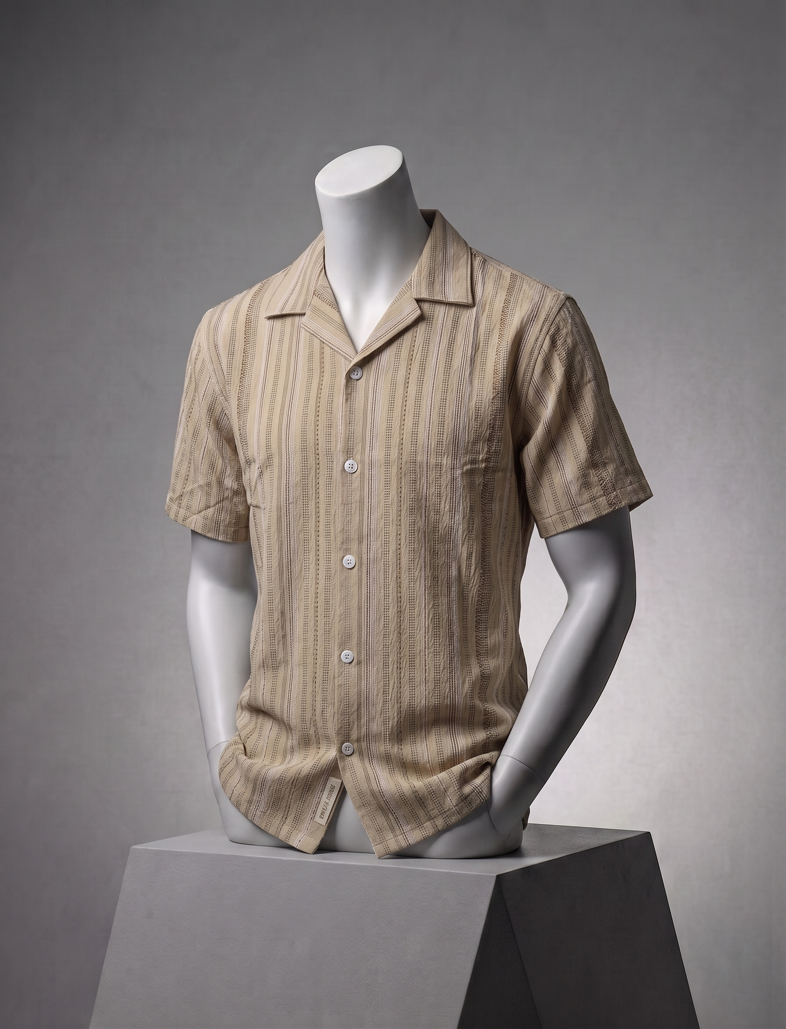 Cuban collar resort shirt